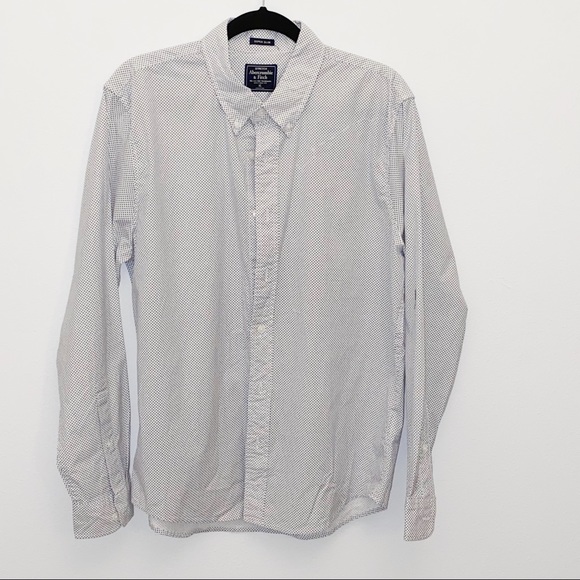 Abercrombie & Fitch Other - Abercrombie & Fitch stretch super slim shirt XL